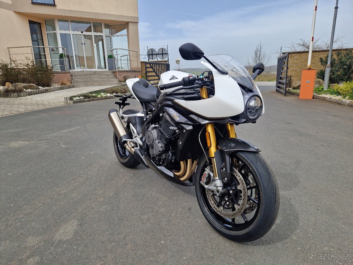 Triumph Speed Triple RR, 2400km rv. 2023,