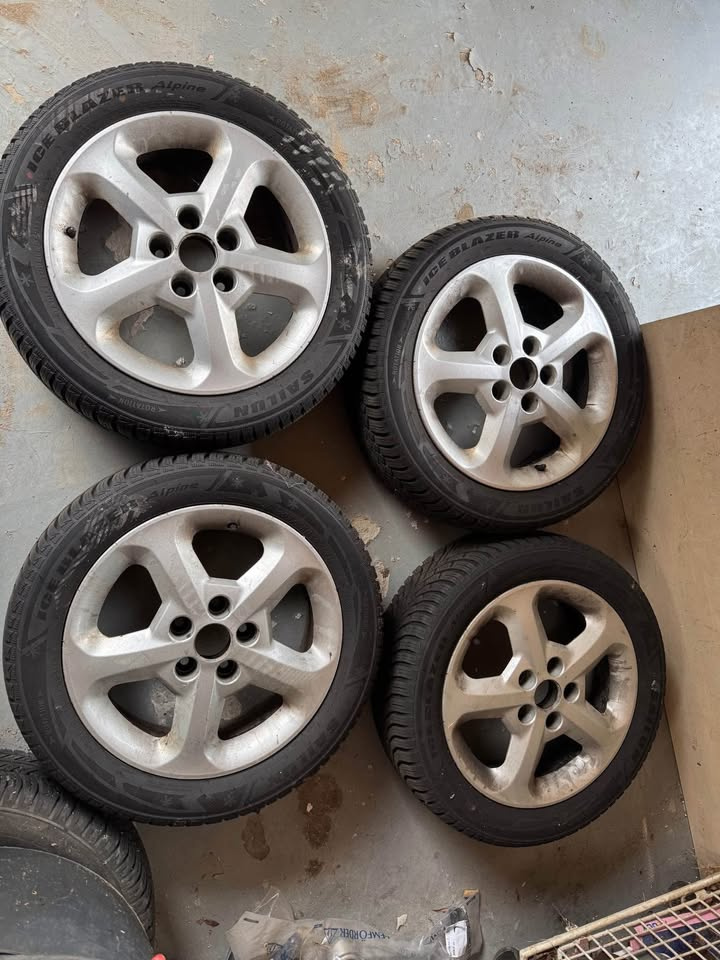 Opel 5x110 R16 195/55 zimní pneu jako nové