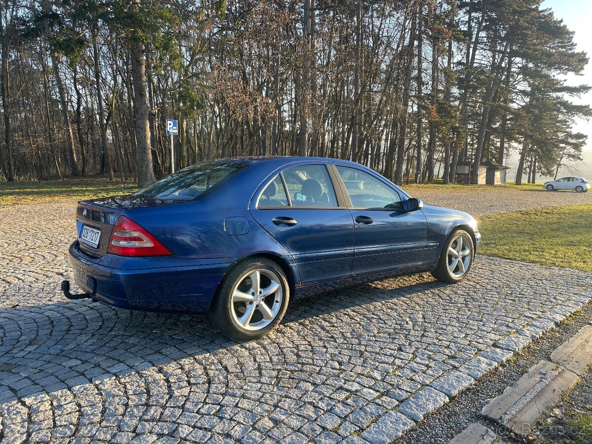 Mercedes Benz C 220 CDI