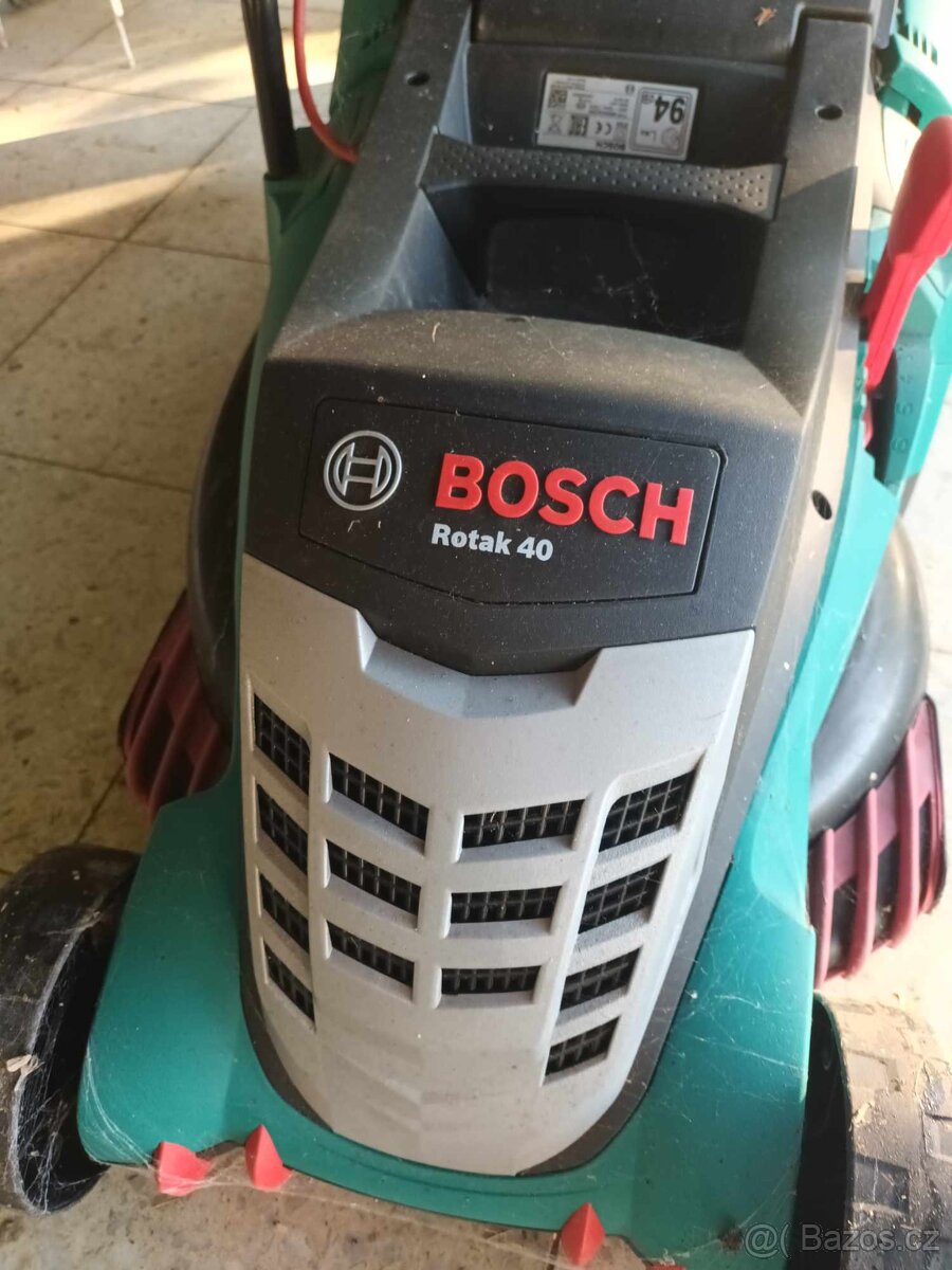 Sekačka Bosch Rotak 40