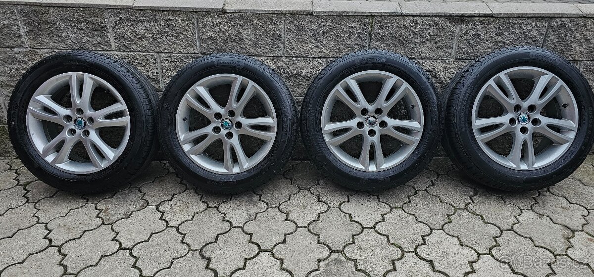 Originál alu Škoda Fabia 2 5x100 205/55 R16 - 8mm