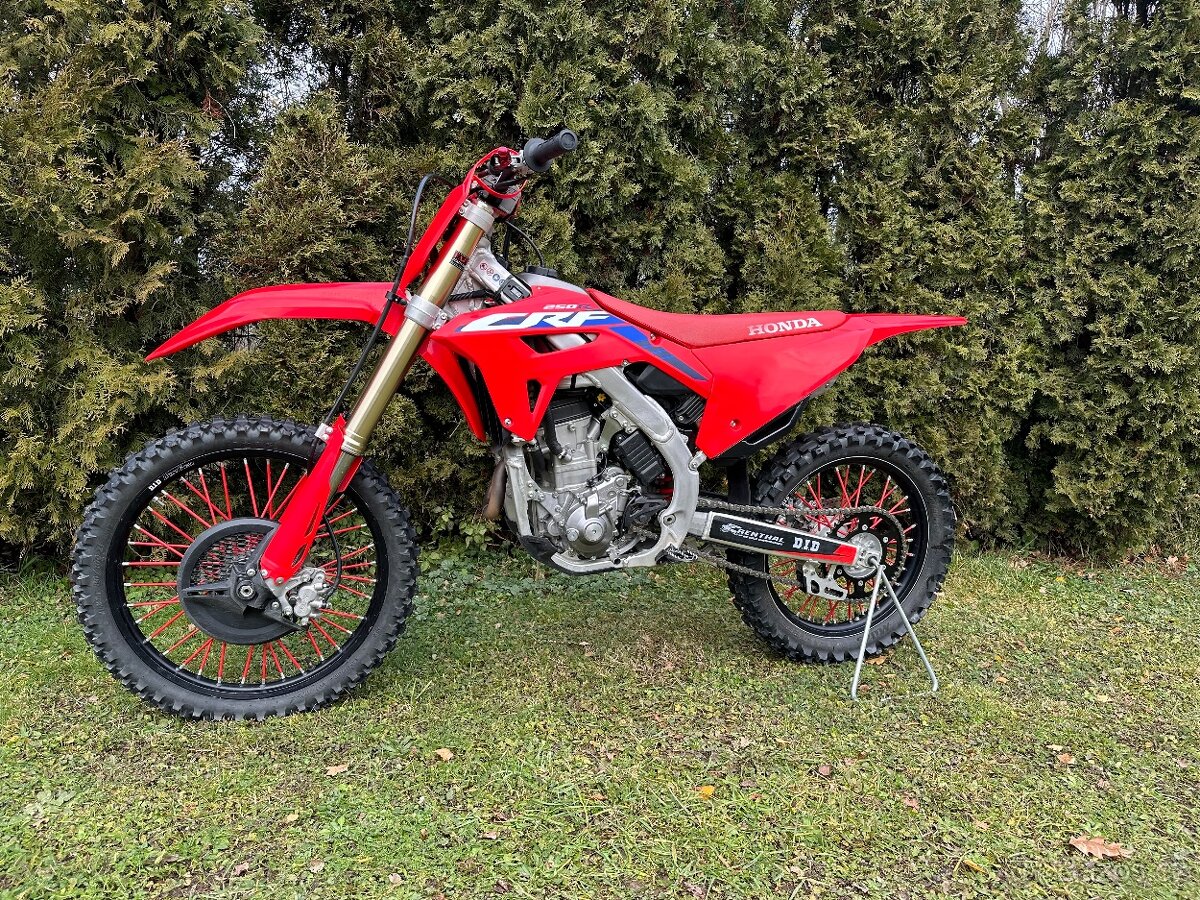 Honda CRF 250 R 2023