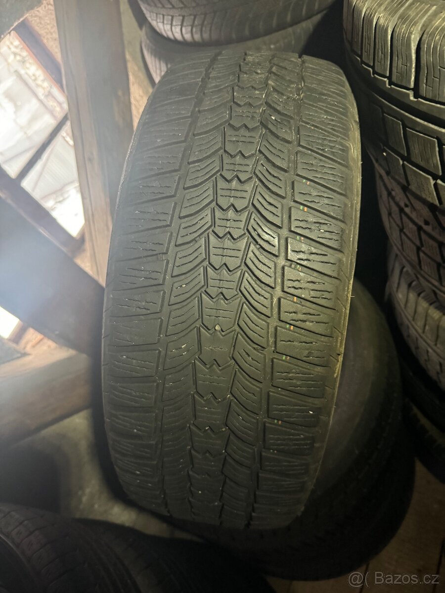 Zimni pneu sava 215/55r17