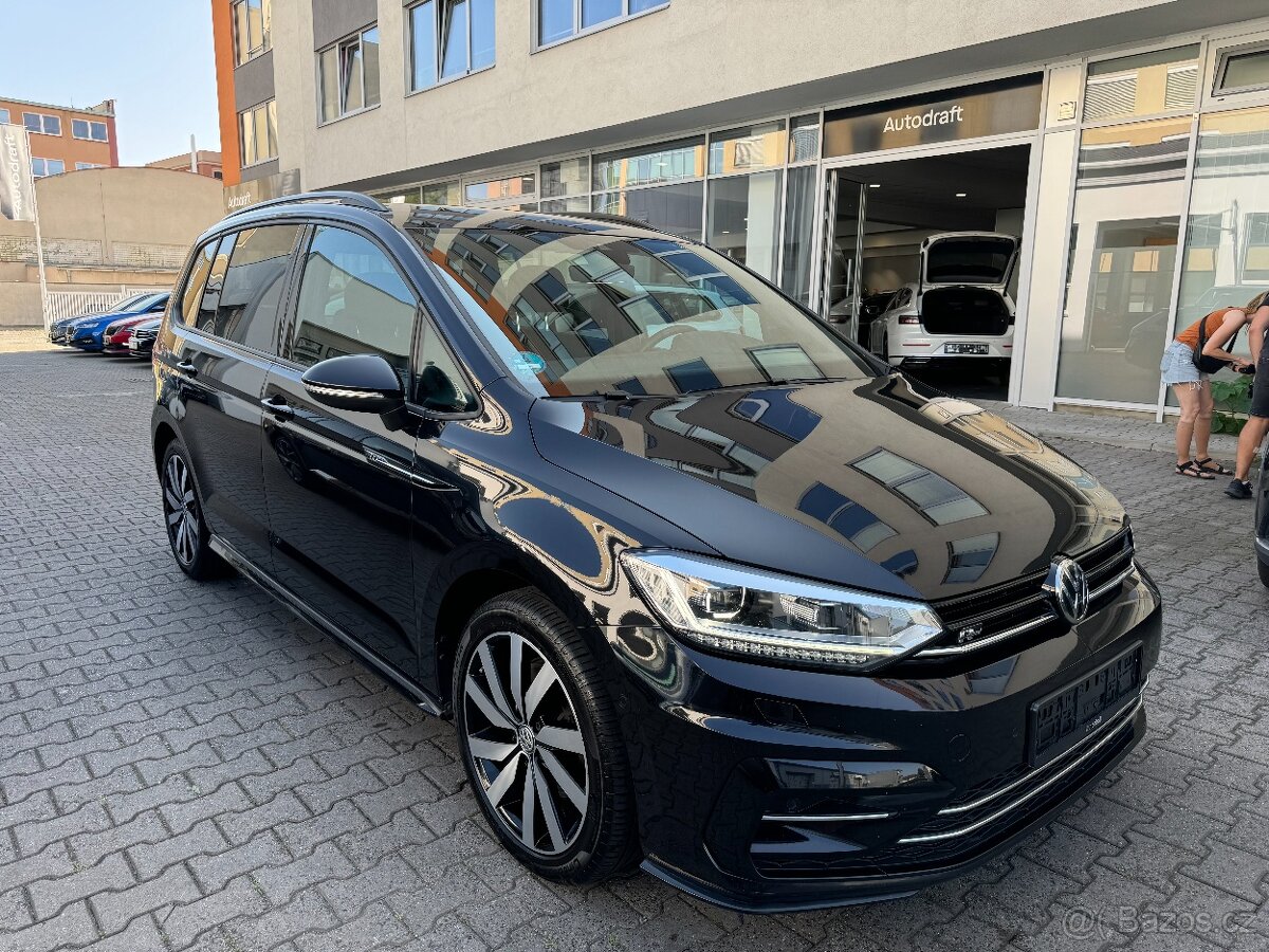 VW Touran 2.0 TDI 110kW DSG R-Line ACC Navi Kamera Keyless