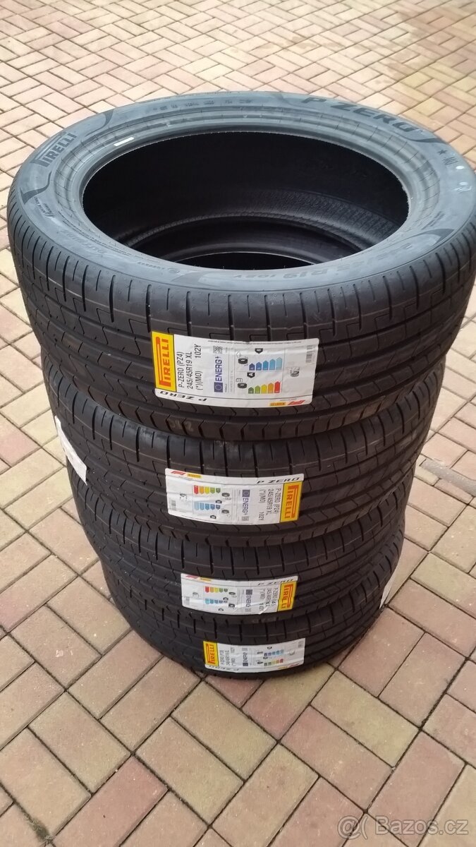 NOVÉ letní pneumatiky 245/45 R19 102Y XL MO zn. PIRELLI