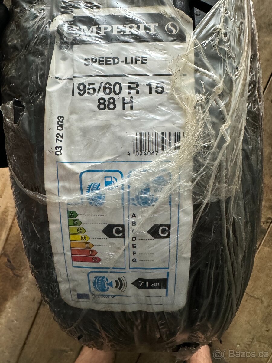 1ks Nová Letní Pneu SEMPERIT speed life 195/60 R15 88H