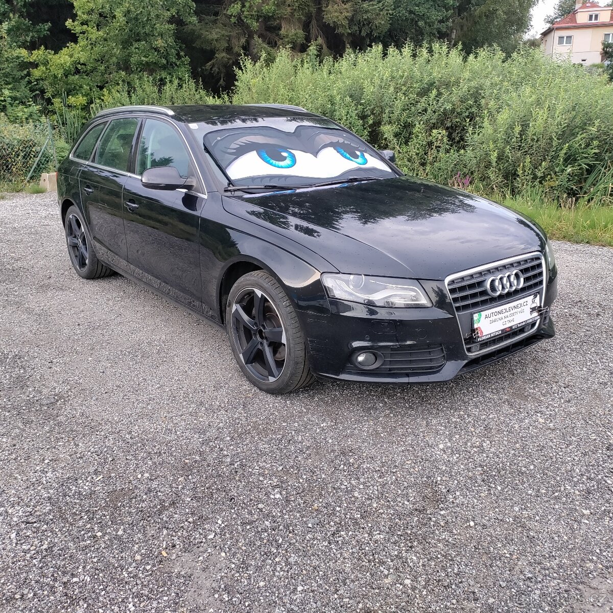 Audi A4, TDI 125KW,S-LINE,KRÁSNÁ,VÝBAVA