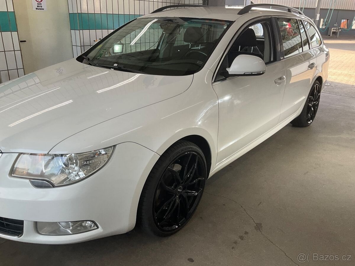 Škoda Superb 2.0 Tdi 103 KW 11/2012 190 tkm TOP STAV