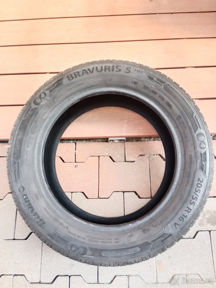 Letní pneu 205/55 r16