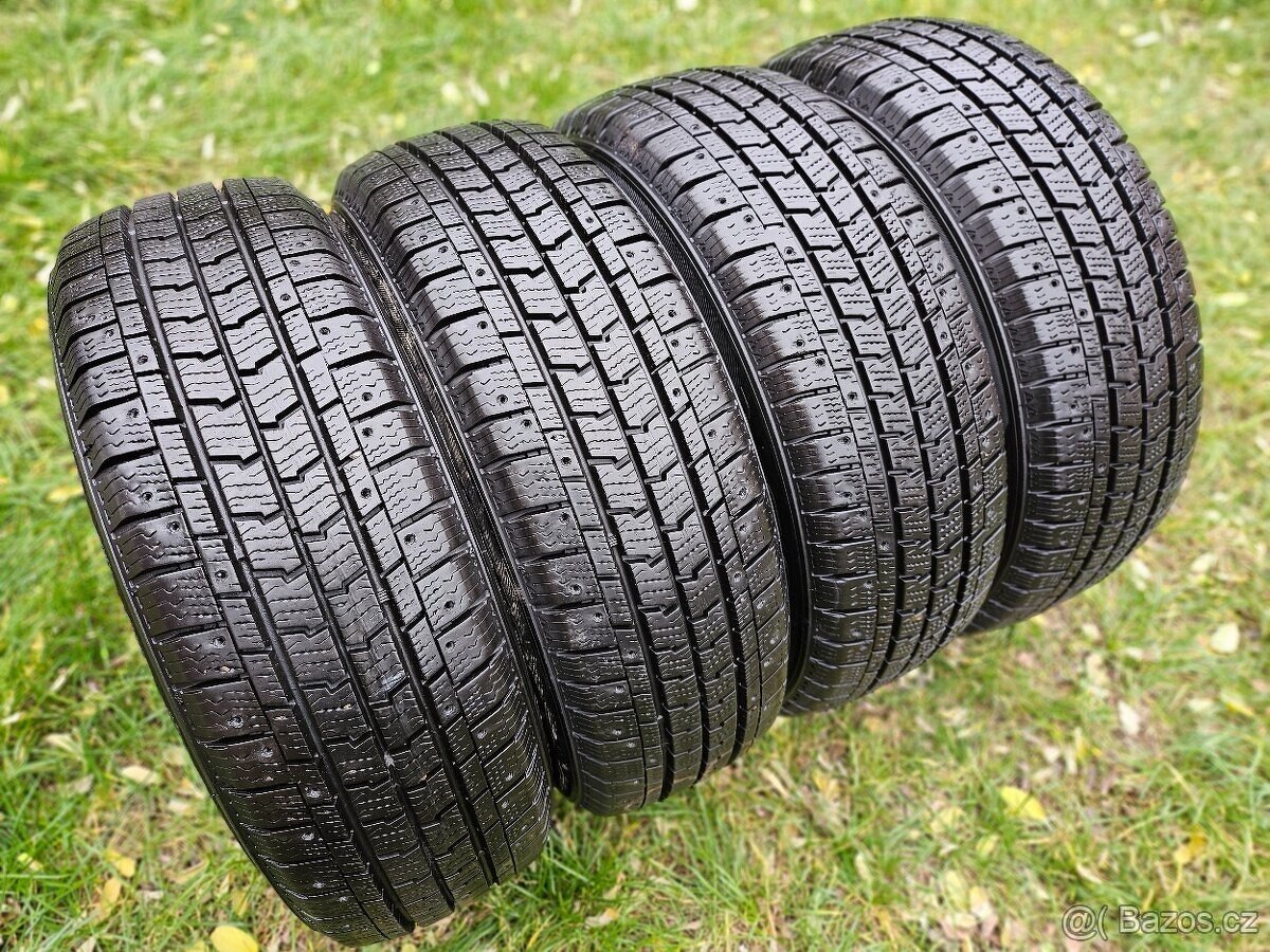 4x Zimní ZÁTĚŽOVÉ pneu GoodYear Cargo 2 - 205/65 R16 C - 90%