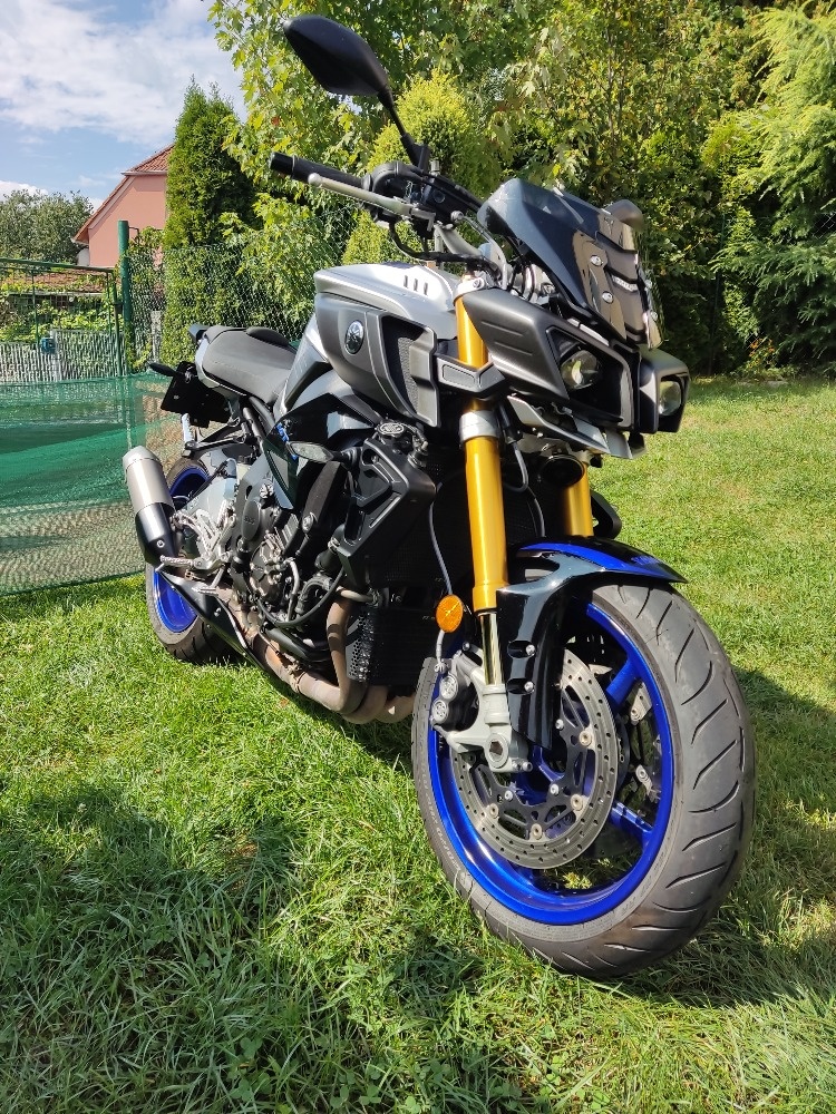 Yamaha MT-10 SP (2019) nádherný stav, serviska + faktury