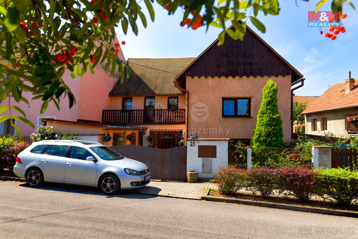 Prodej rodinného domu, 192 m², Dušníky