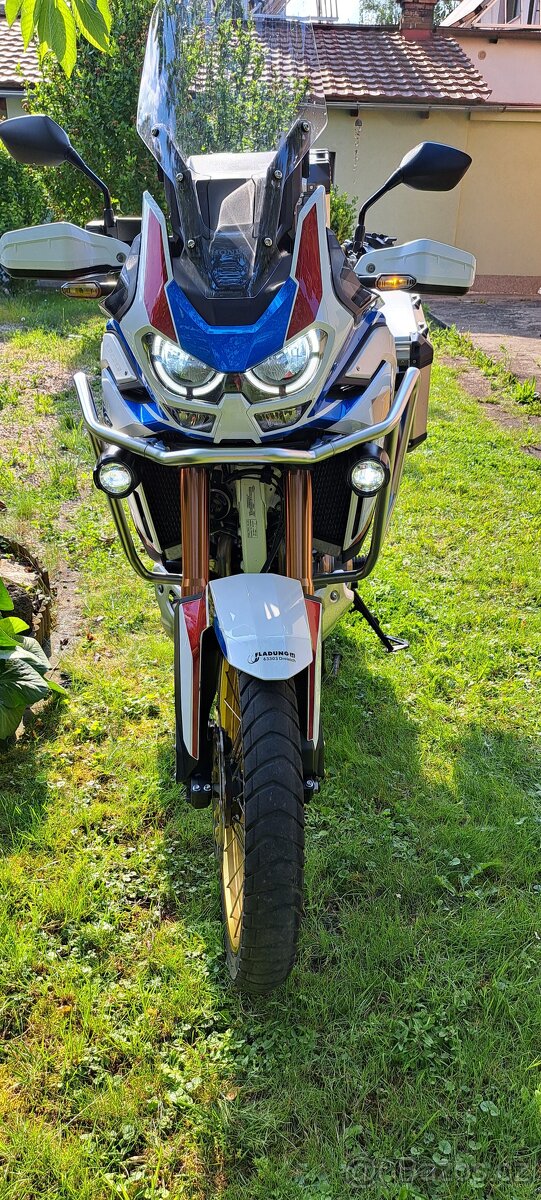 Honda Africa Twin Adventure  1100 crf  automat