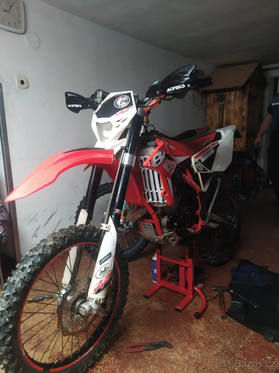 Beta rr 400 rv2015 pěkný stav tp i STK