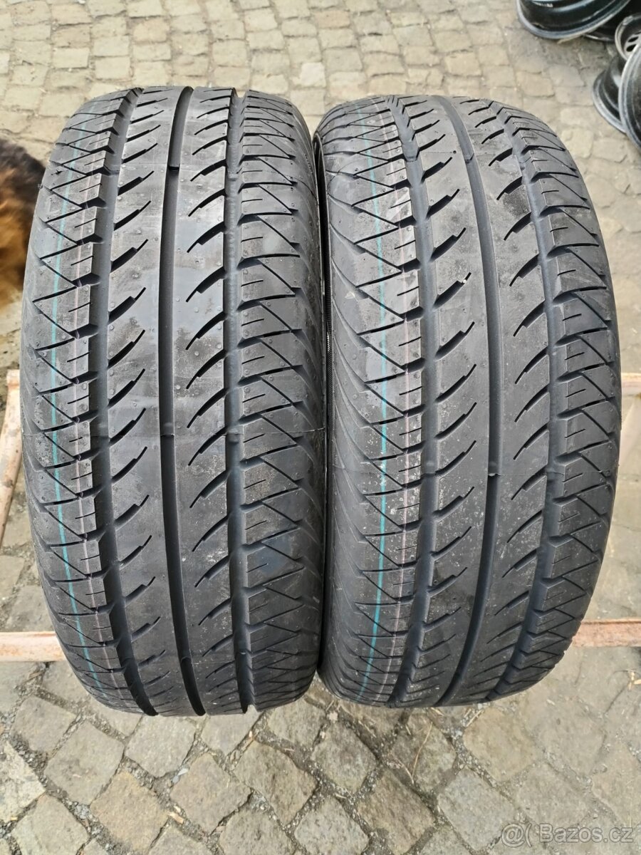 225/60/16C letni pneu CONTINENTAL 225/60 R16C