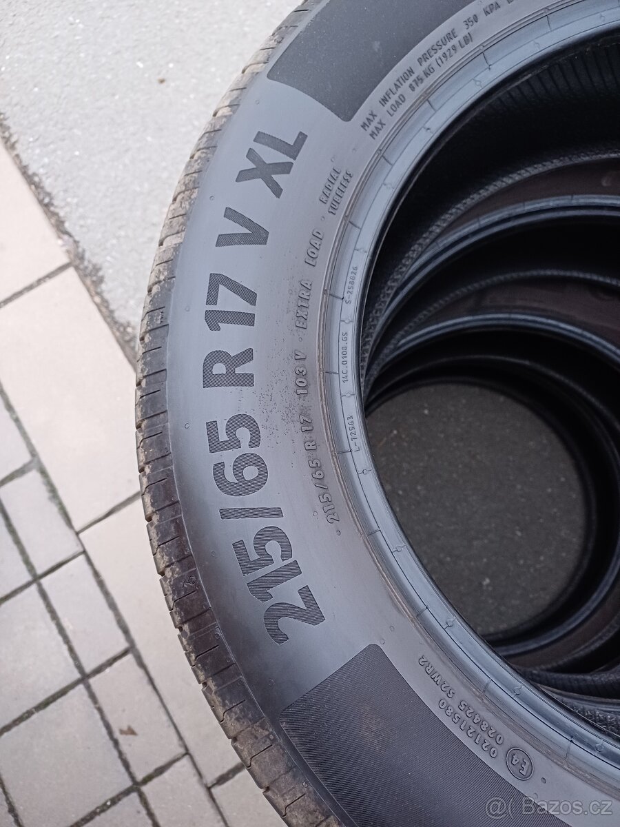 Letní Continental 215/65 R17