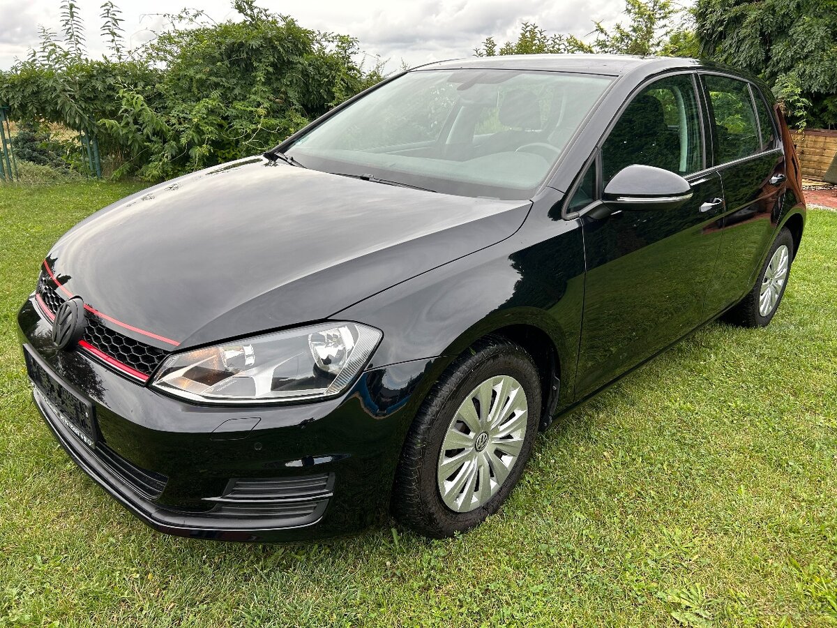 VW Golf 7 VII ,1.2tsi 81kw, 119t.KM,r.v.2015, 5dver,servo,ce