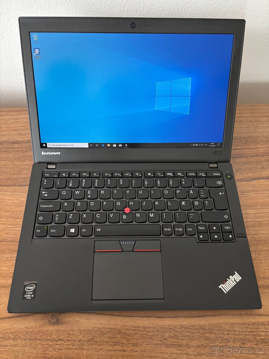 Lenovo ThinkPad x250, IPS display