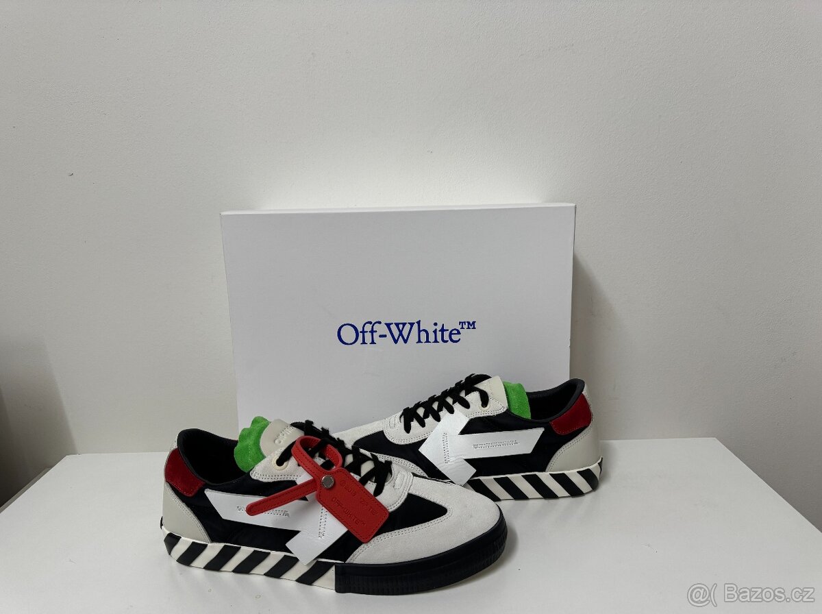 Off-White Floating Arrow Low Vulcanized Leather