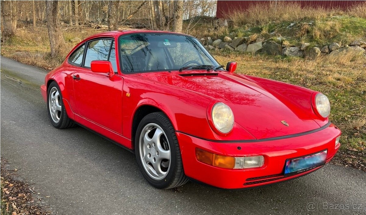 Porsche 911 Carrera 4