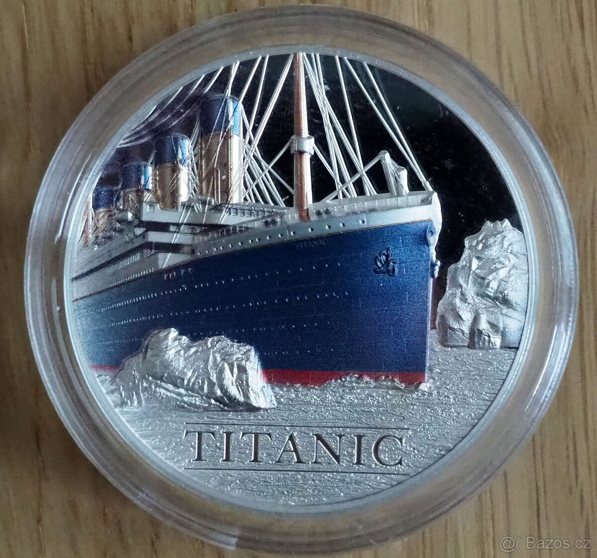 LUXUSNÍ 3 OZ MINCE TITANIC 110. VÝROČÍ S HRUDKOU UHLÍ  PROOF