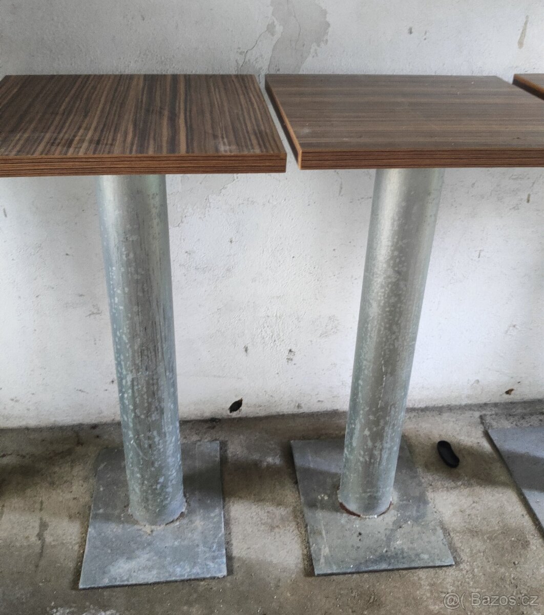 Barové stoly barový stůl pergola hospoda