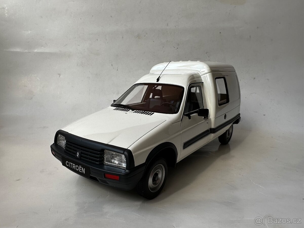 Citroen C15 1:18 Otto white