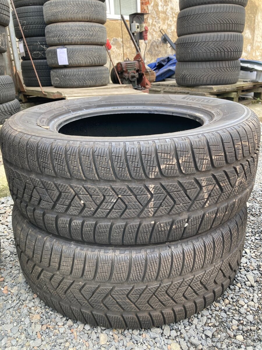 235/65 R17 108H Pirelli Scorpion