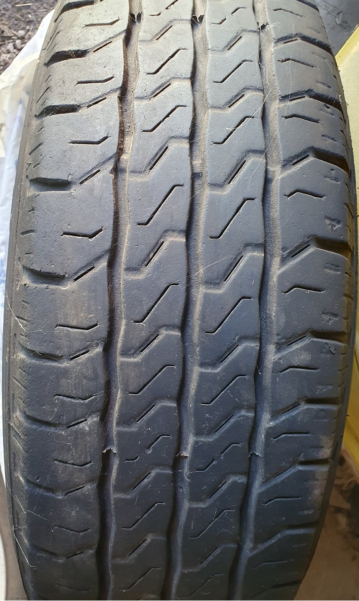 Sada letních 195/70R15C dodávky