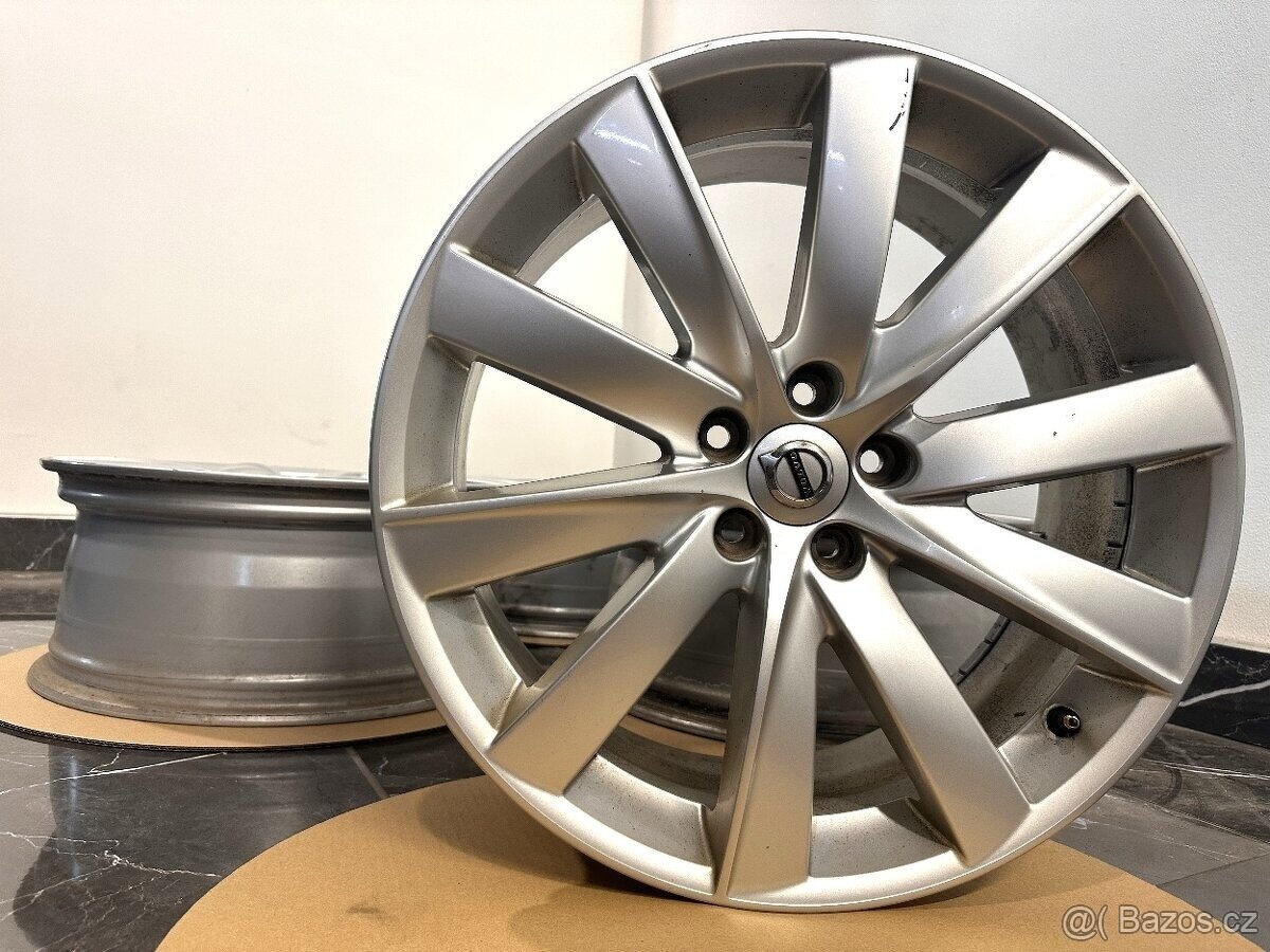 original alu kola volvo xc90 r19 5x108 31362276