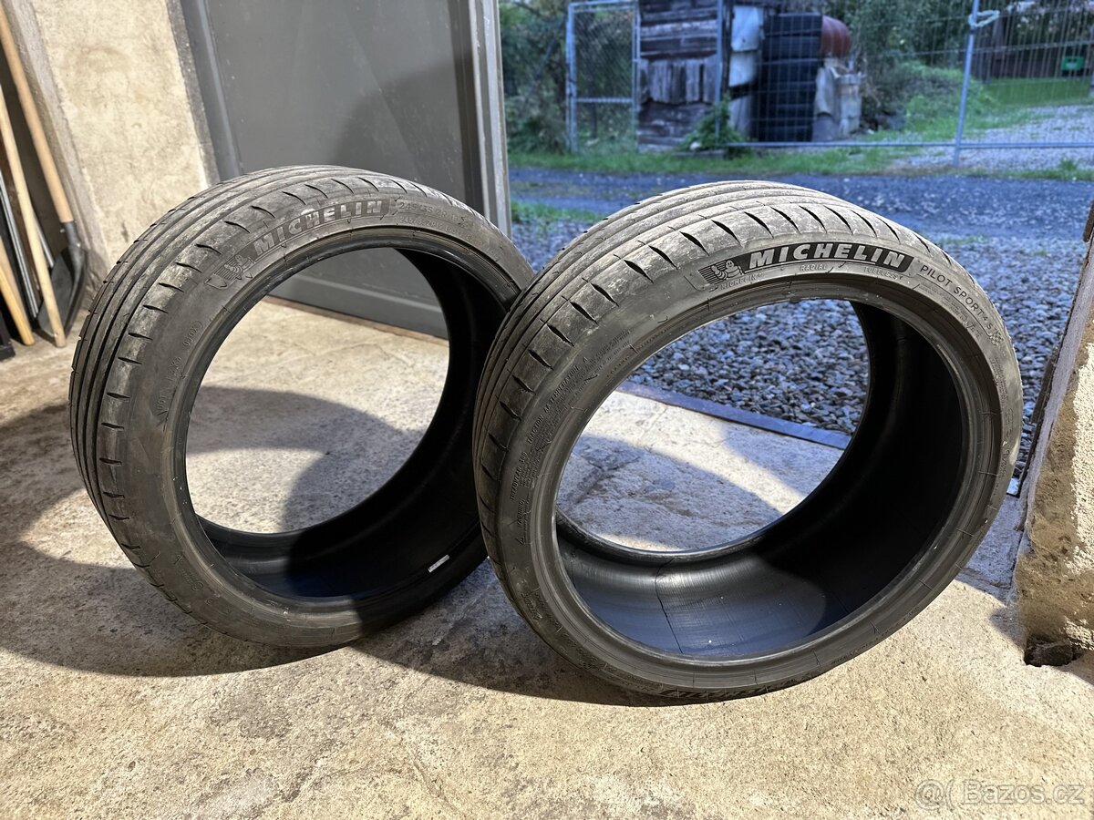 Michelin pilot sport 4S 245/35 ZR19 (95Y)