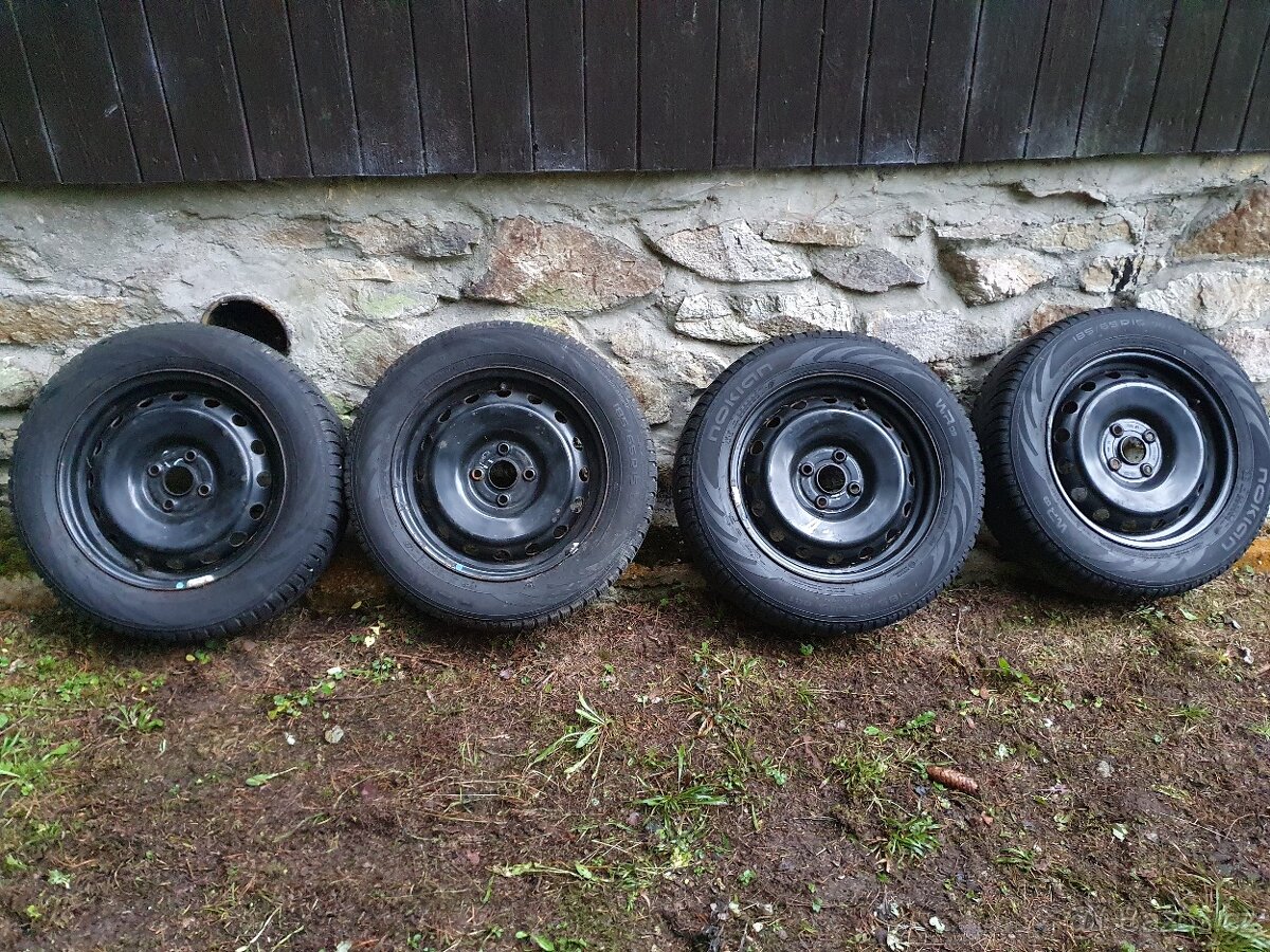 PRODANO 85 65 r15 vzorek 8mm Nokian disky 4x100