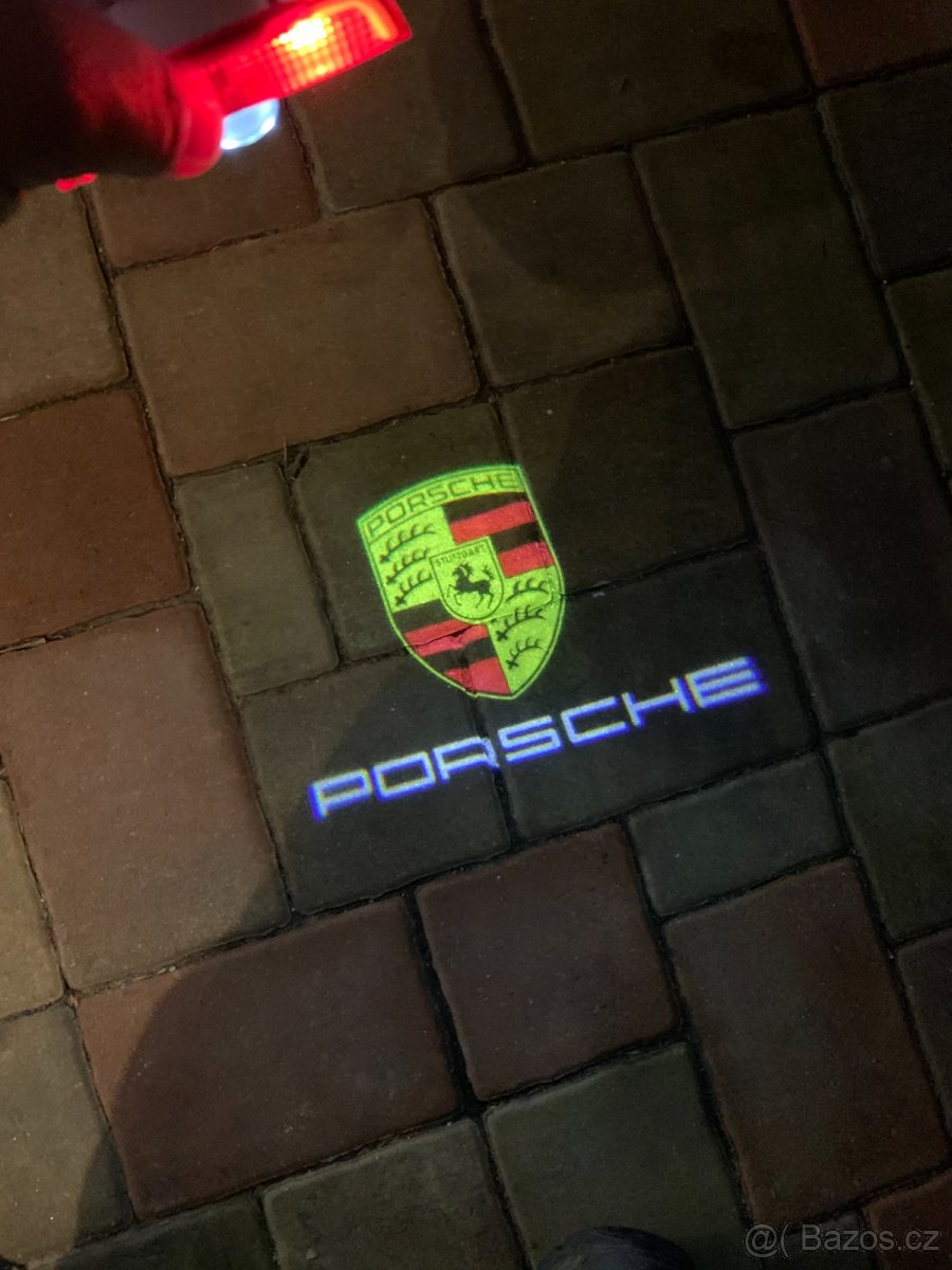 Porsche Cayenne 958,Panamera 970 atd. Led Laser do dveří