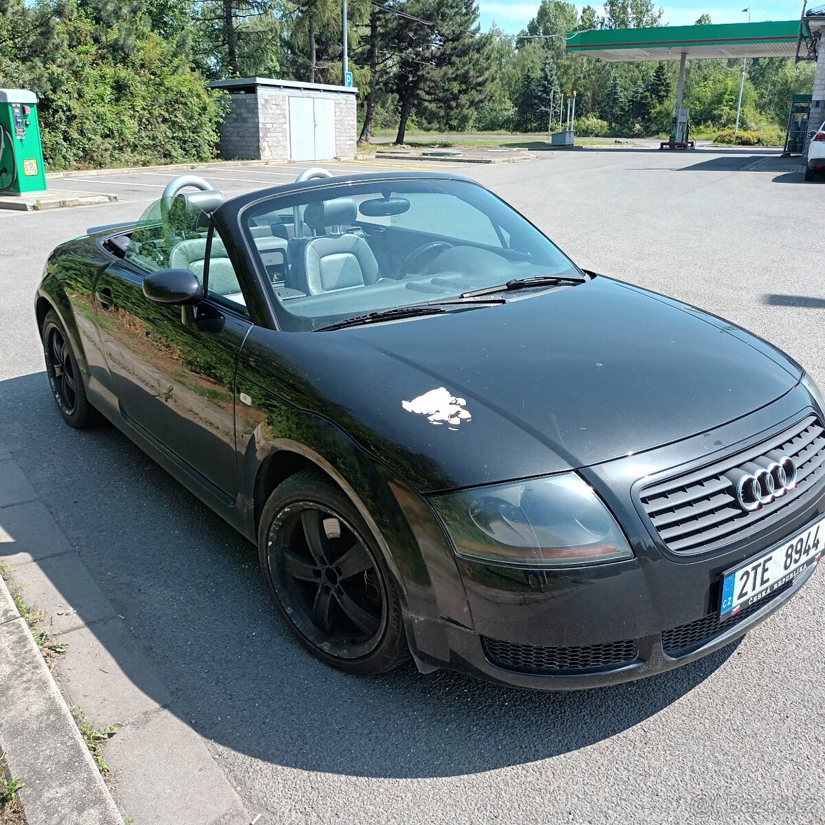 Audi TT cabrio 1.8 T  Levně