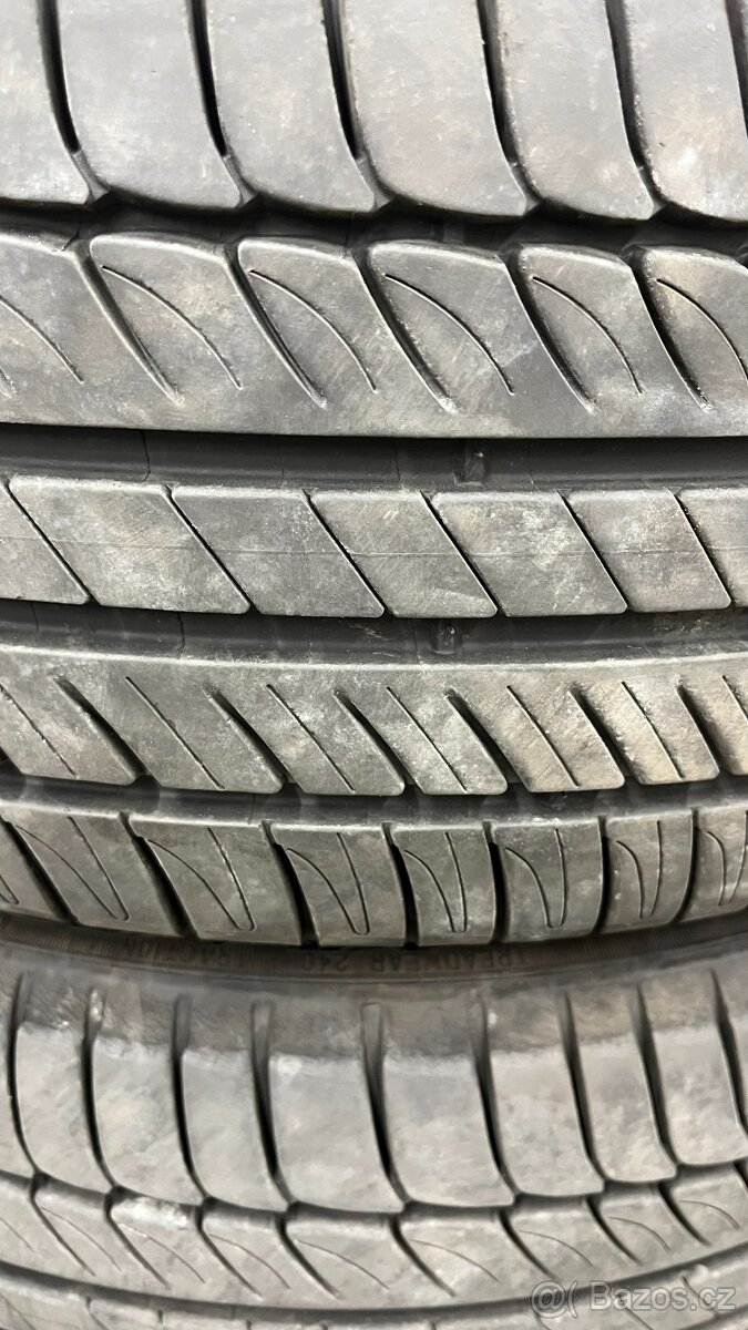 Michelin Primacy 215/45 R17