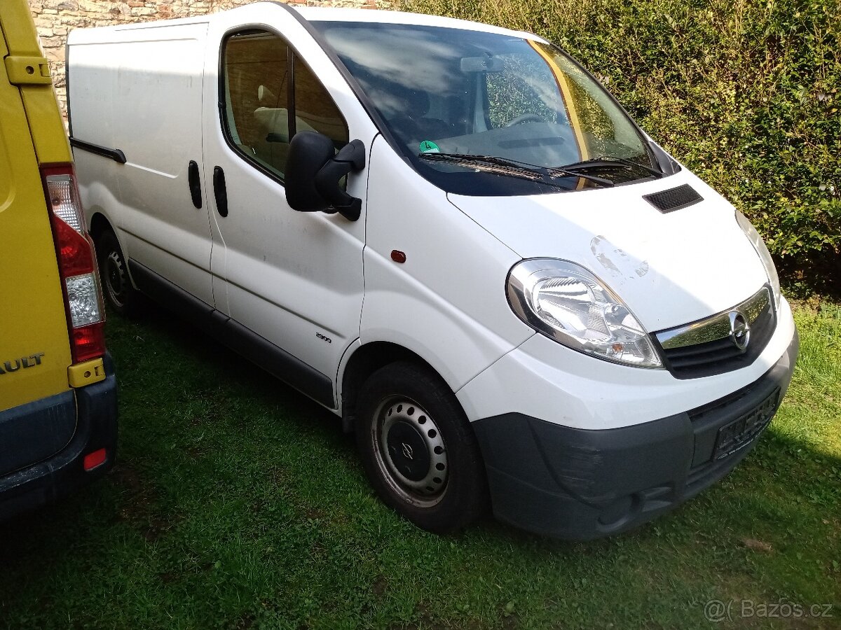 Renault Trafic,Opel Vivaro