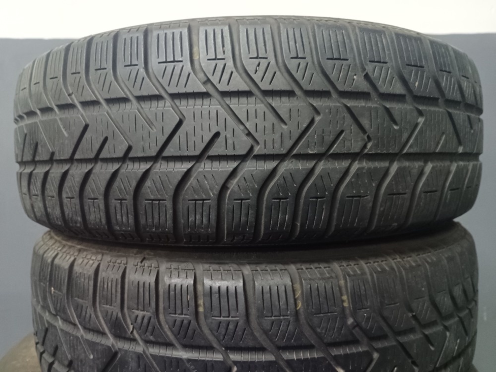 195/65 R15 PIRELLI (1911)