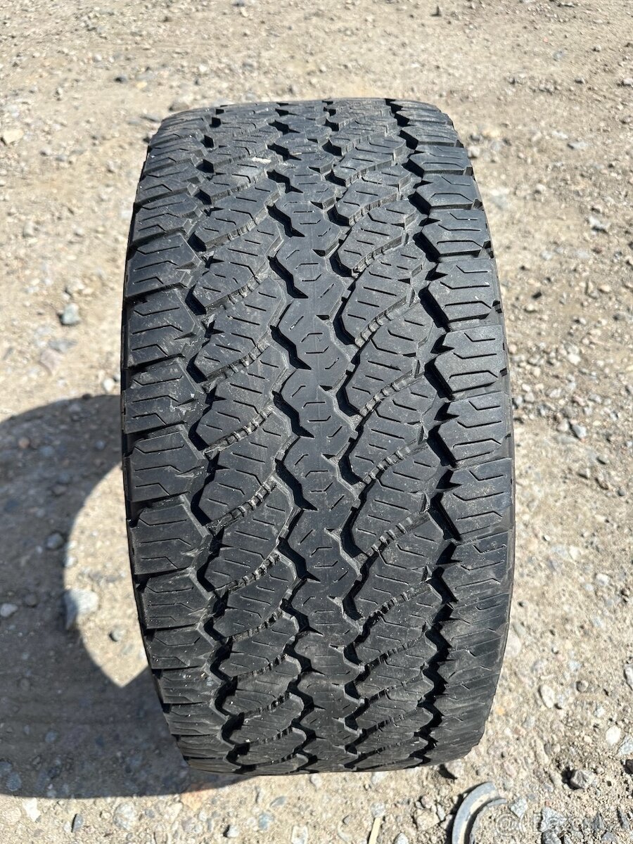 Pneu GENERAL GRABBER AT3 275/45 R20 110V XL