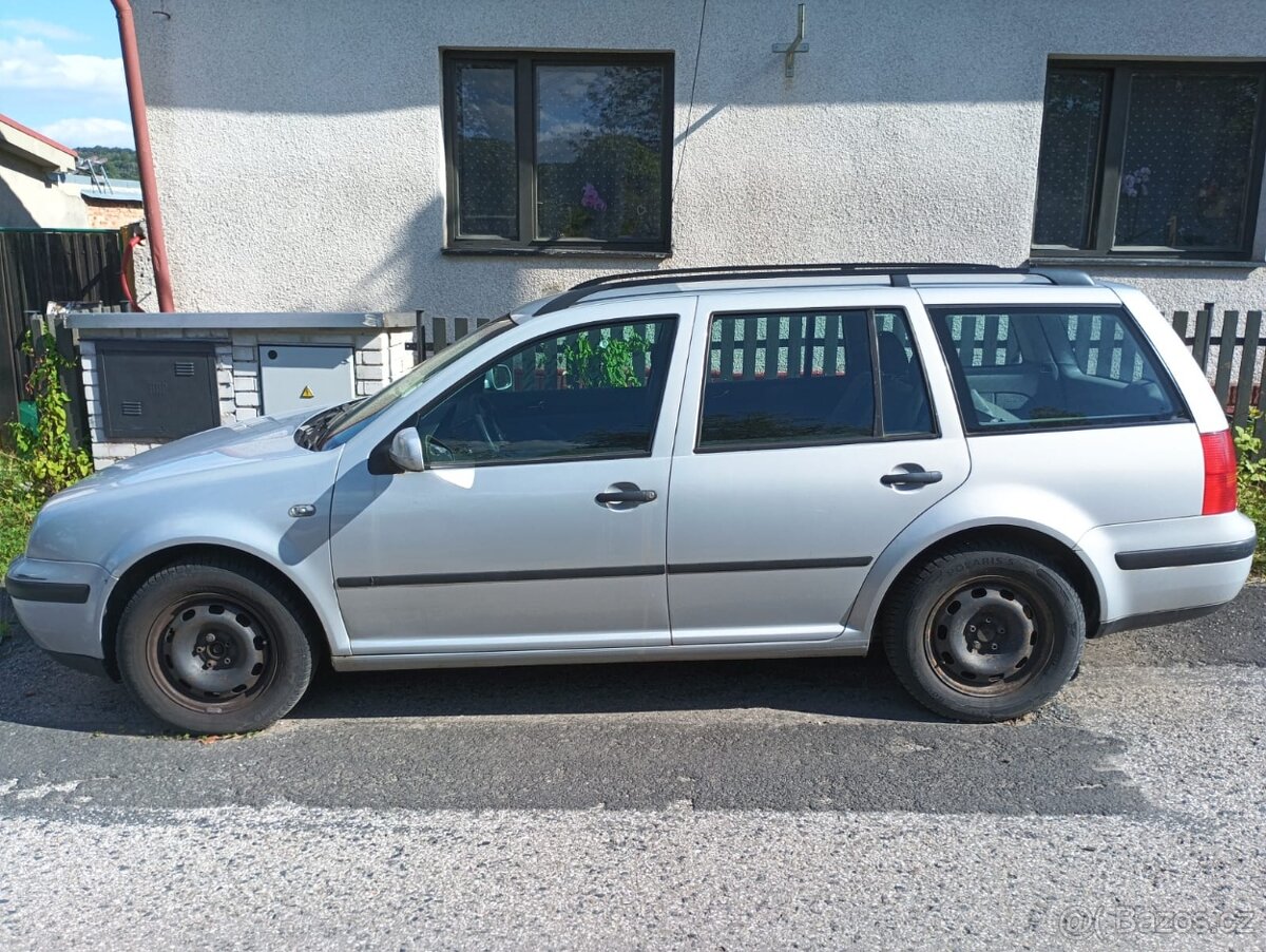 VW golf  Variant  1.4  16V  r. 2000 benzín 55 kw