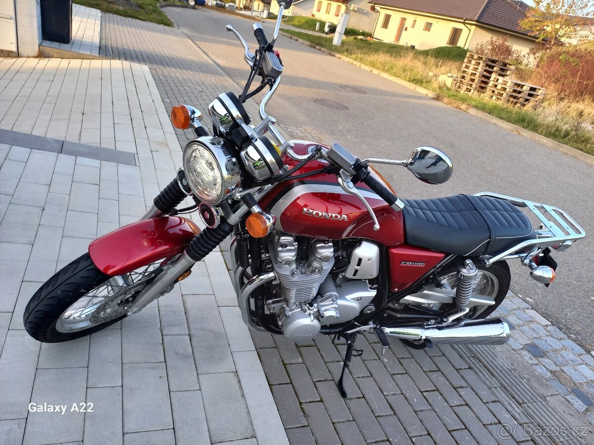 Prodám Hondu CB 1100 EX//CAK -ED ABS TYPE1 CLASSIC //