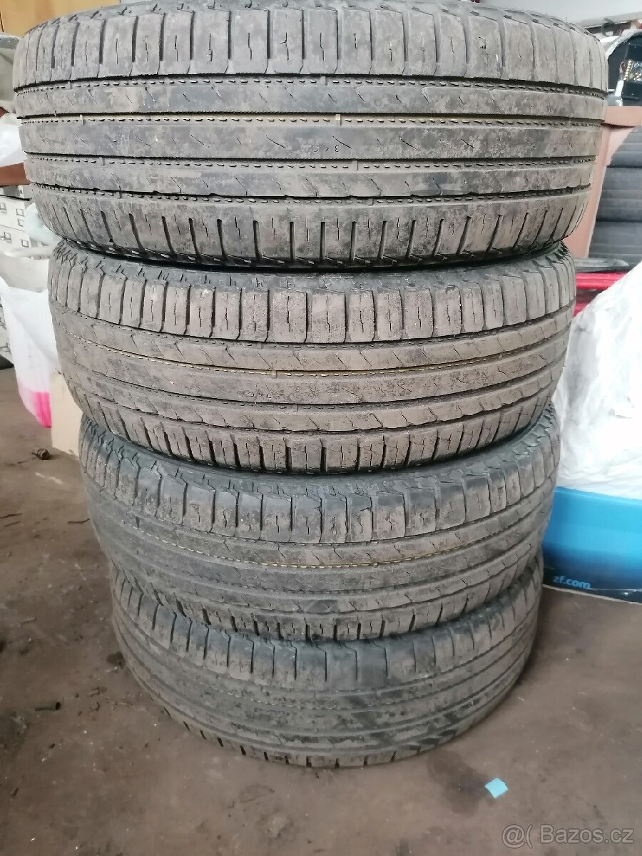 Sada letních pneu Nokian 225/55 R19