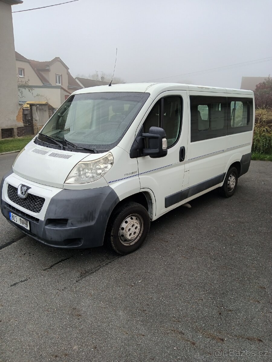 Peugeot boxer 9 míst