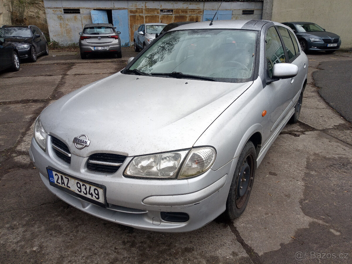 Nissan Almera 1,8i