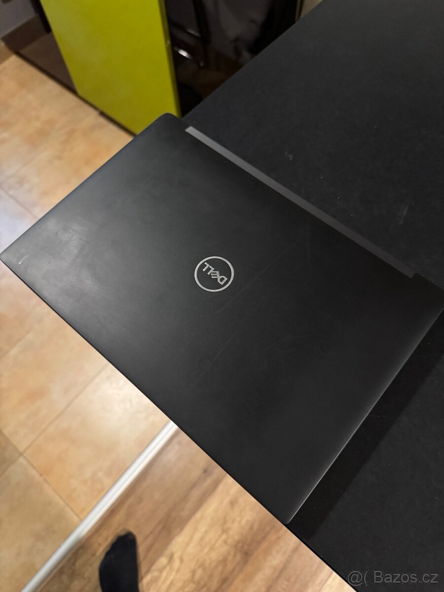 DELL Latitude 7390 / 8GB RAM / 256 GB SSD / i5