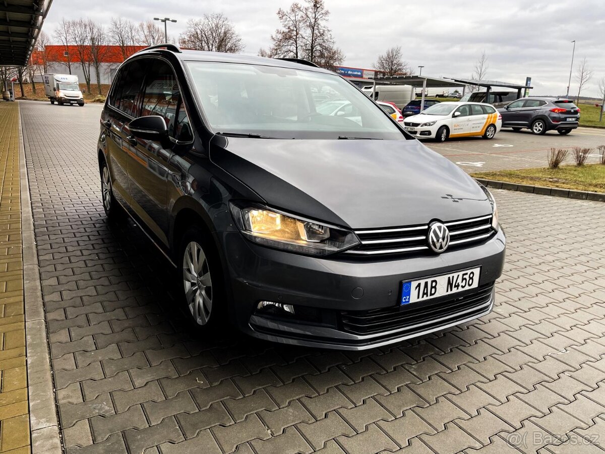 Volkswagen Touran 2018 1.4 TSI 150 DSG7