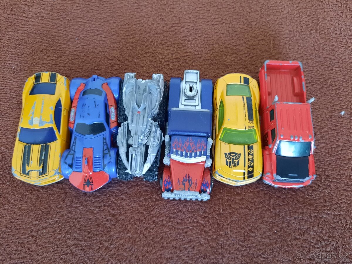 Toys Autíčka Transformers