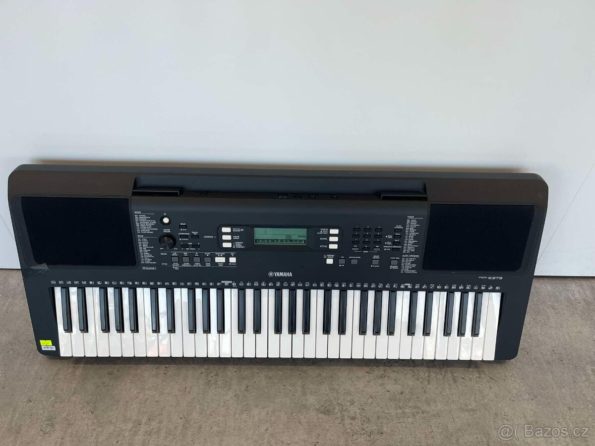 Klavesy Yamaha PSR-E373