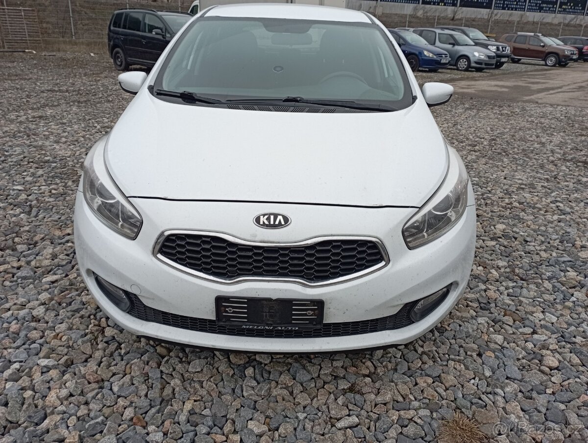 Kia Ceed 1.4 Crdi/2015