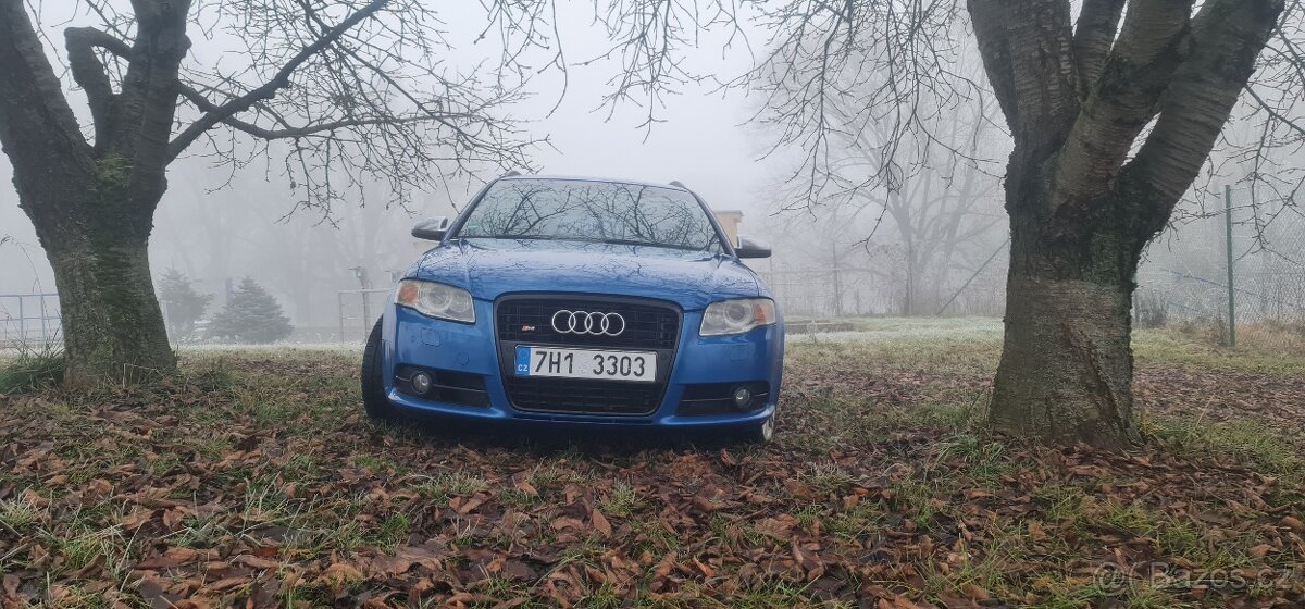 Audi S4 B7 4.2 V8 quattro