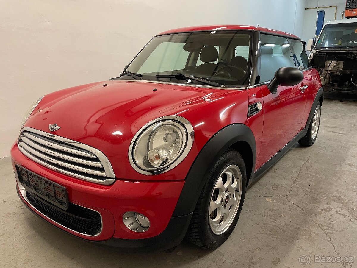 Mini Cooper 1.6D 66kw,Rok 2012,244tkm,Servis Knížka,Nová STK